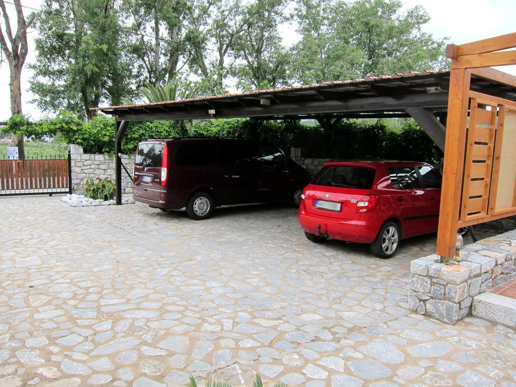 Estia Holiday Gythio Ngoại thất bức ảnh