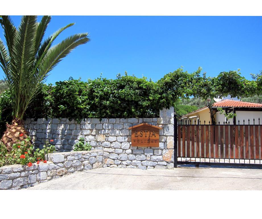 Estia Holiday Gythio Ngoại thất bức ảnh